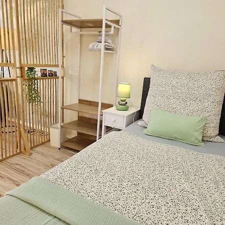 Sunshine - Mit 3 Schlafzimmern, Businesswohnung, Pendler, Monteurzimmer Und Familien Naehe Salzgitter